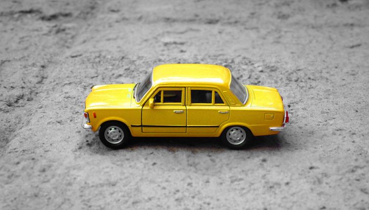 Lille gul bil